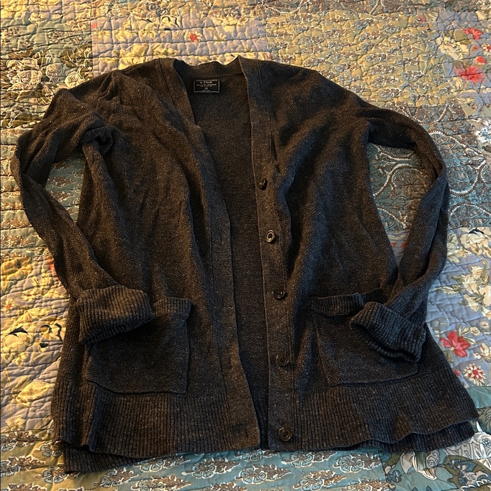 Abercrombie & Fitch Charcoal Knit Cardigan